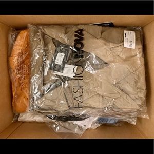 Fashion Nova Box (20 items)